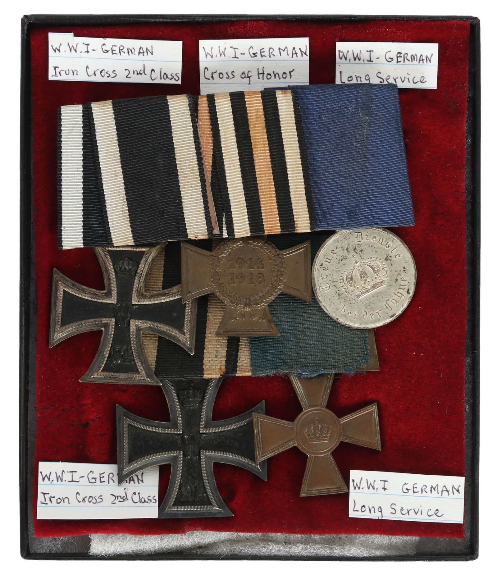 WWI German Iron Cross & Combat Service Medal LOT 5: An estate collection with five (5) original First World War German military medals. Includes: two (2) Iron Cross 2nd Class medals in 1914 pattern, having Prussian crown W for Kaiser Wilhelm II and rei