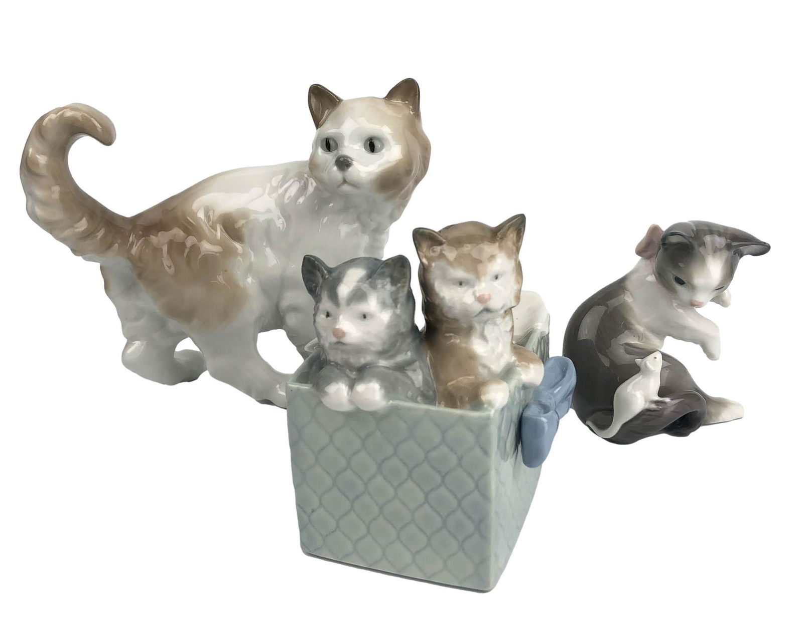 Lladro NAO Spain Feline Cat Porcelain Figurine LOT (1 of 5)