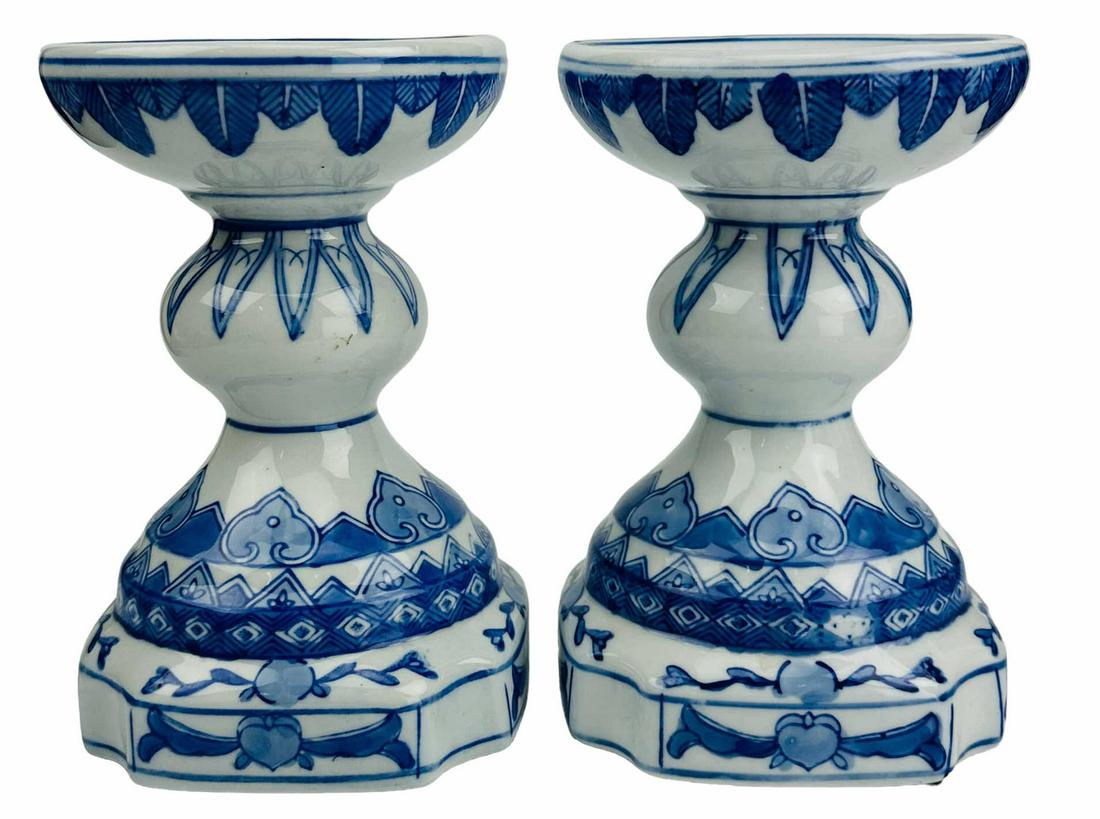Chinese Porcelain Blue White mantel Candle Holders (1 of 4)