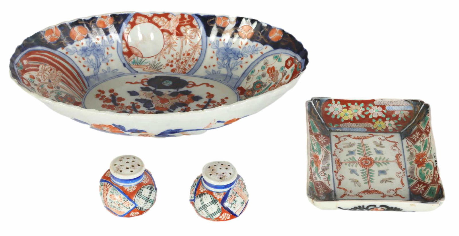 Japanese Imari Porcelain Dish Plate & Salt Shakers (1 of 5)