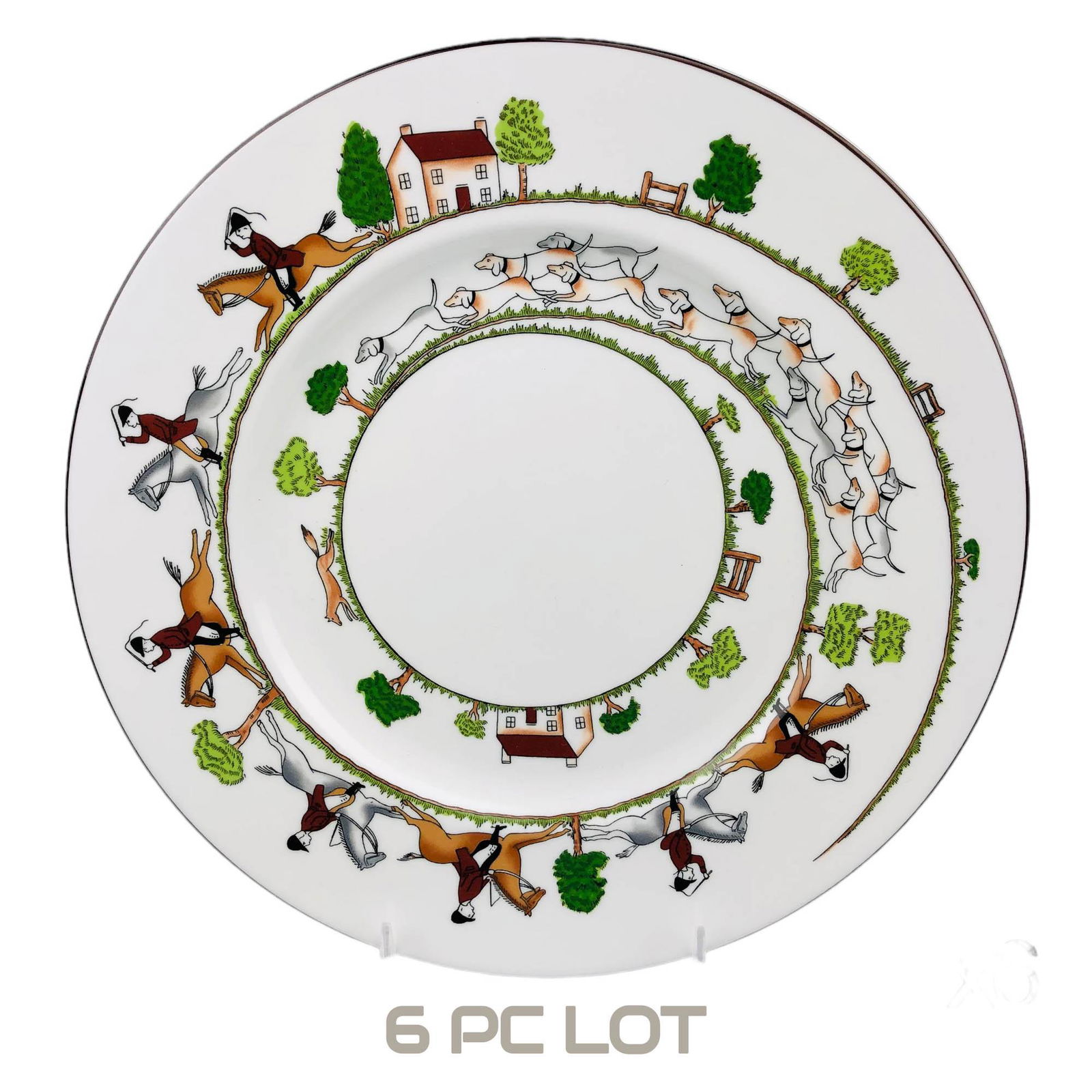 6 Wedgwood Hunting Scenes Bone China Dinner Plates: Each of these English bone china dinner plates modeled in the Hunting Scene by Wedgwood. Production years : 1991 - 2010. Feature men on horseback, trees, houses and dogs chasing down a fox. Black trim