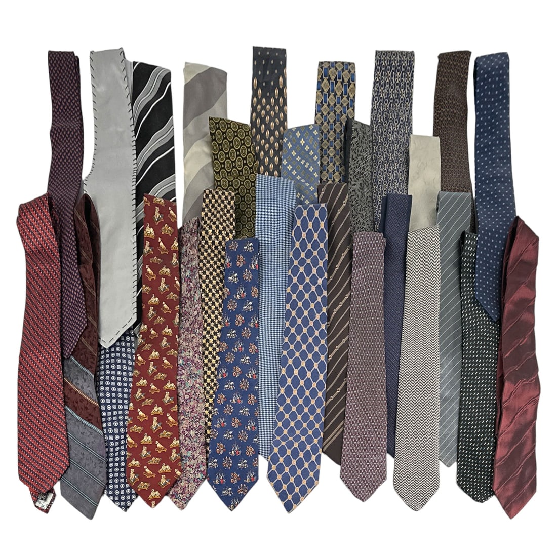 Italian Designer Retro Vintage Silk Tie LOT: An estate collection of vintage assorted designer men's silk dress ties. Including Brioni,Downhill, Schon, Ferragamo, Fabio Ferretti, Pancalaio, Redaelli, Alby, Grimaldi, Brioni, Lenco, Remizo. Featur