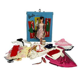 1961 Mattel Ponytail Barbie Doll Case Accessories