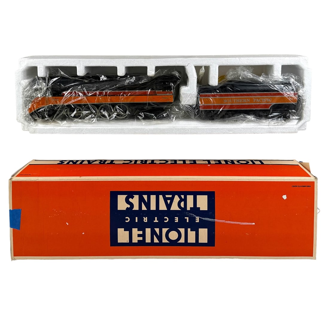 Lionel Southern Pacific Steam Locomotive & Tender (1 of 4)