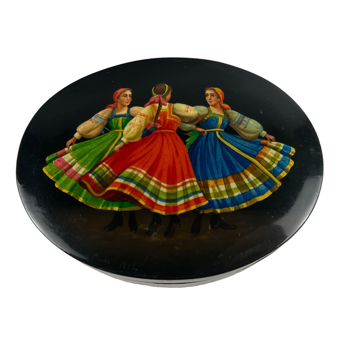 Russian Painted Dancing Girls Lacquered Oval Box (1 of 5)