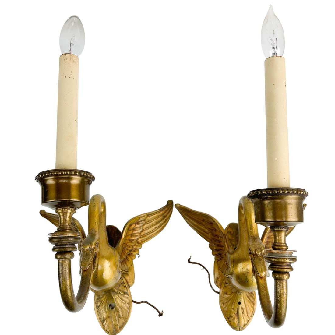 Chapman Brass 1981 Pair Swan Motif Vintage Sconces (1 of 8)