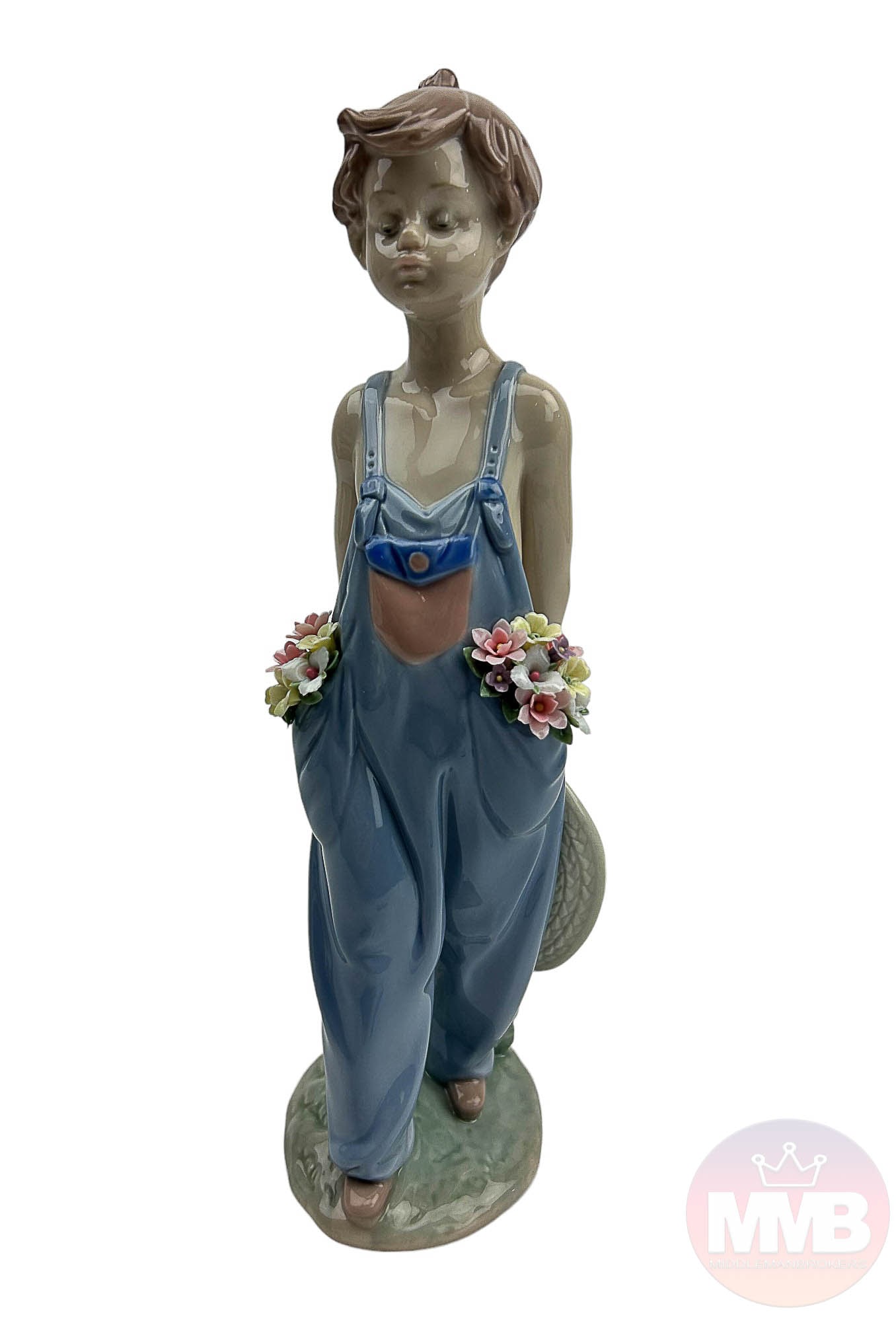 Lladro Pocket Full Wishes #7650 Porcelain Figurine: Lladro Spain hand painted porcelain curio cabinet display figurine. tilted : Pocket Full of Wishes. Model number : 7650. Sculptor : Antonio Ramos. Production Years : 1997 - 1997. Finish : Glazed. Sign