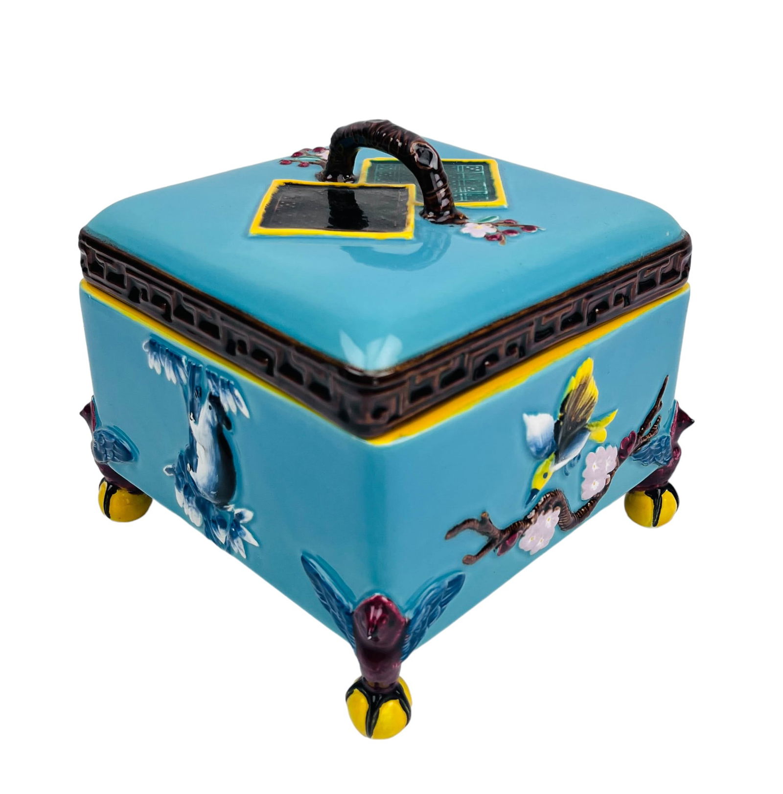 Mottahedeh Majolica Style Ceramic Bird Floral Box (1 of 6)