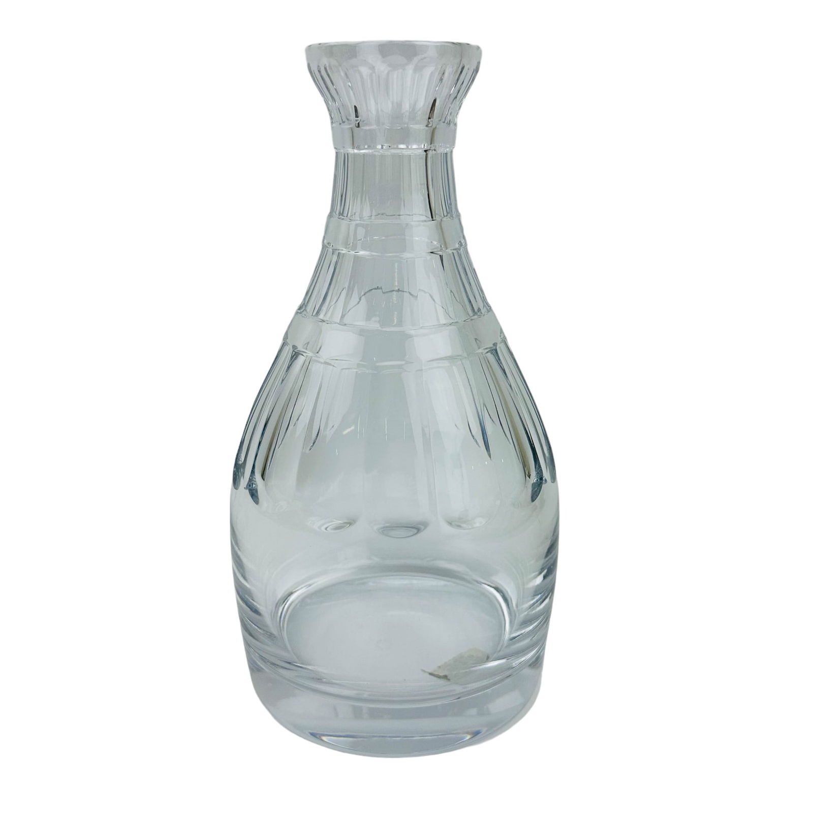 William Yeoward Crystal Ella Magnum Wine Carafe: Manufacturer : William Yeoward. Country of origin : Pattern : Ella. Circa : 2007. This water / wine carafe features a design based on a Georgian original, from the late 18th century with flat thumb cu