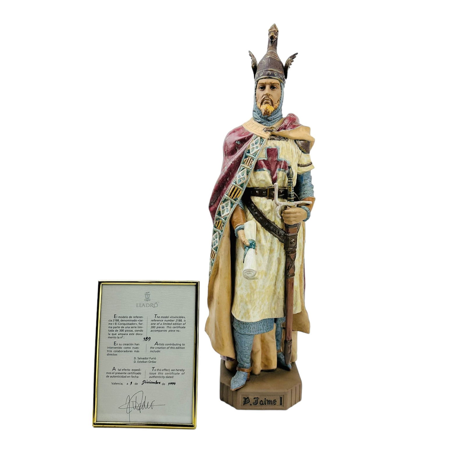 Lladro Invincible #2188 Porcelain Figurine SIGNED (1 of 7)