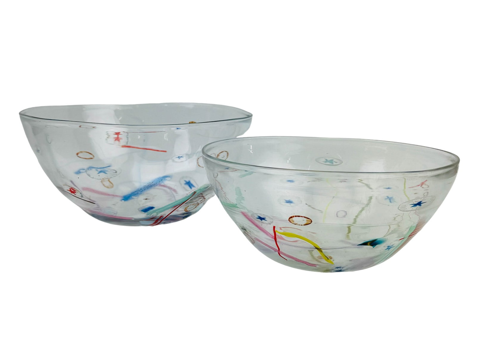 Harry Stuart RPM Studio Millefiori Glass Bowl 2pc: American 20th century artisan studio hand blown art glass bowls by Harry Stuart for RPM Studio. Graced with a multitude of colorful decorative elements, ribbons and threads invoking the style of Muran