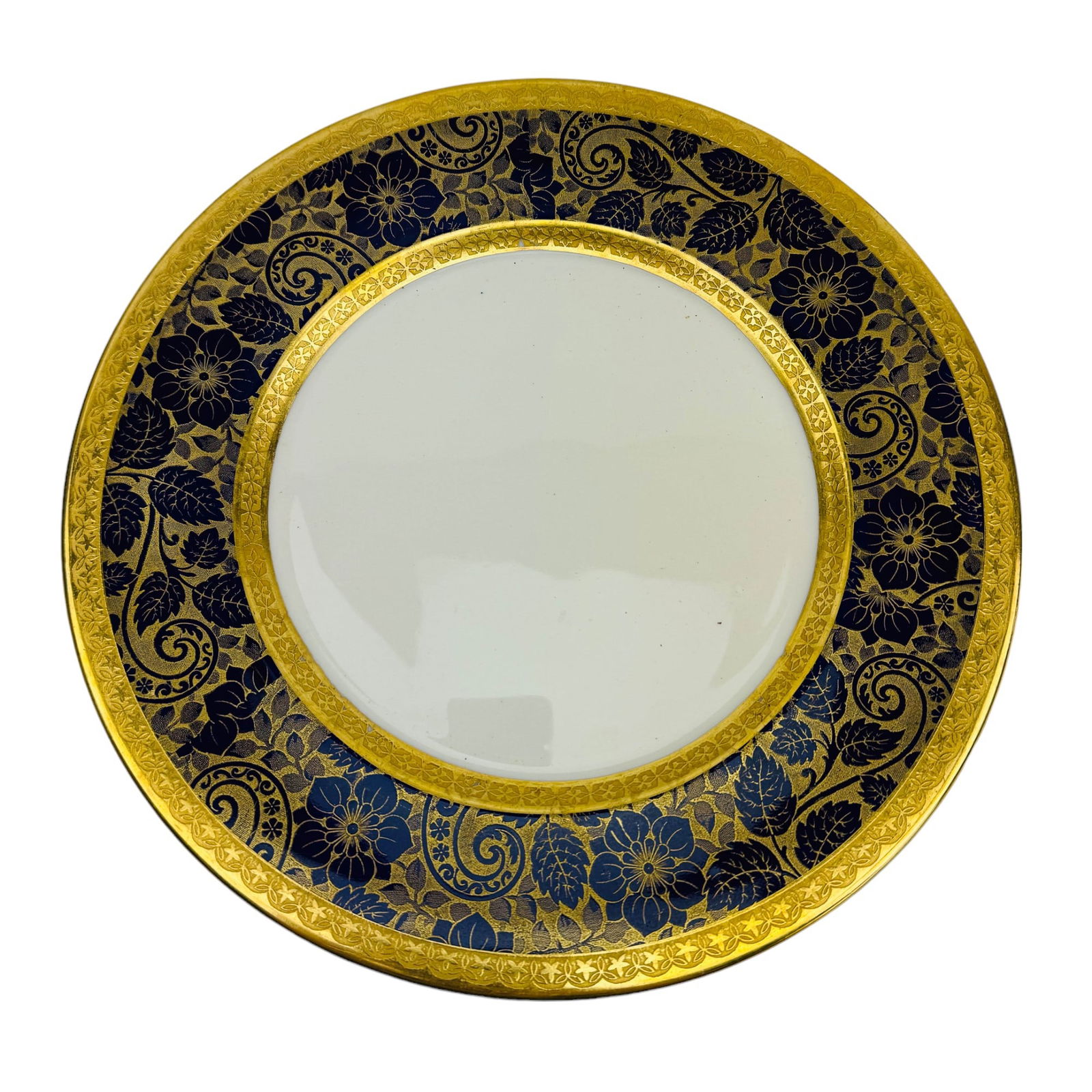 Lamberton Cobalt Floral Gold Gilt Dinner Plates 7p: Manufacturer : Lamberton. Country of origin : England / USA. Pattern : Lam 123. Status : Discontinued / Retired. Each decorated with a cobalt blue floral design against a gold gilt encrusted border wi