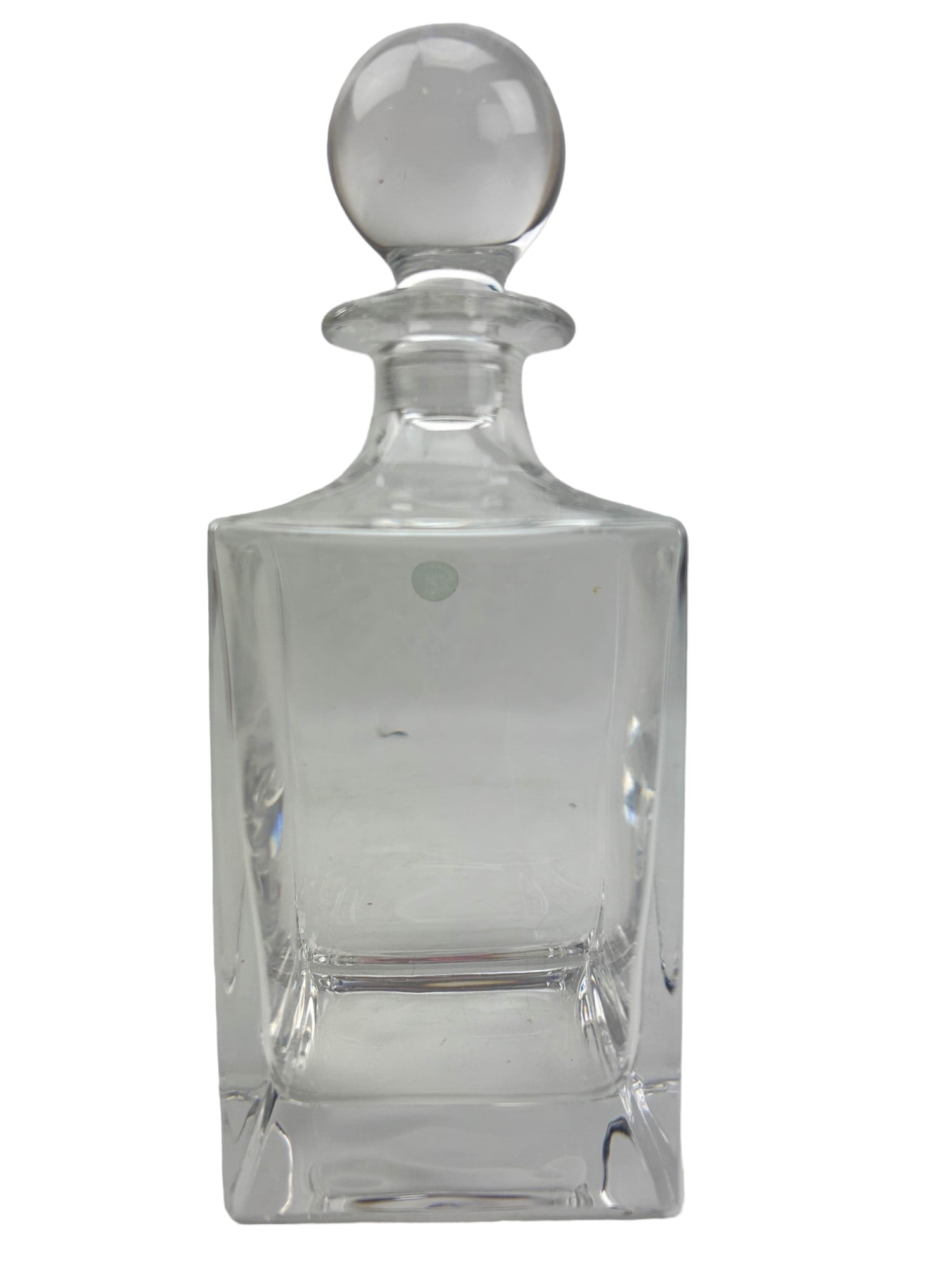 Tiffany & Co Crystal Barware Liquor Wine Decanter: Manufacturer : Tiffany & Company. Country of origin : Italy. Pattern : Classic Home Essentials. Circa : 1985. Simple geometric inspired rectangular shaped body with round ball shaped stopper. Solid, t