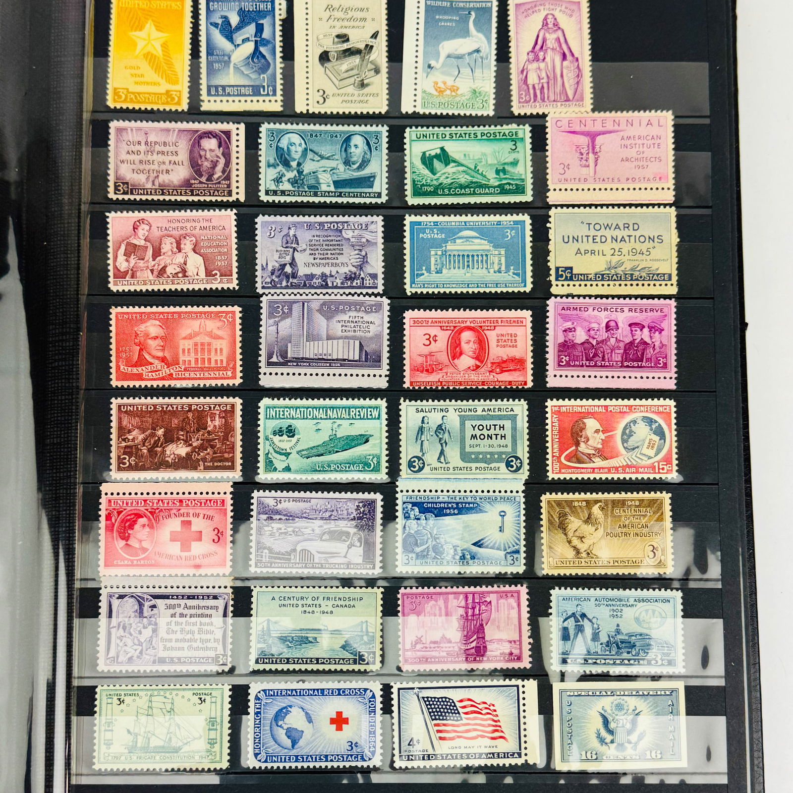 Estate Collection 200+ Vintage Antique US Stamps (1 of 9)