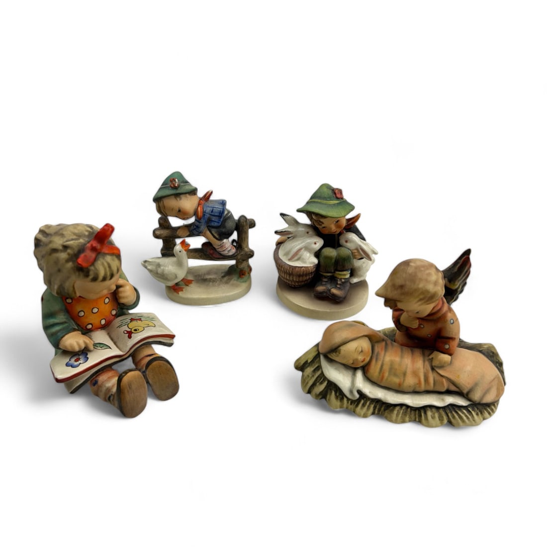 Hummel Germany Porcelain Figurine 4pc ESTATE LOT (1 of 6)