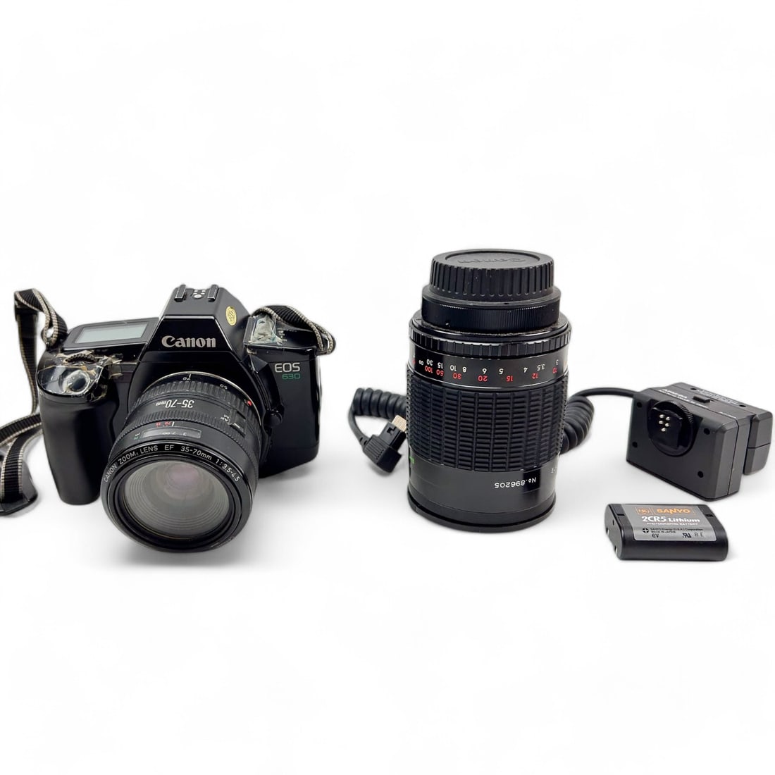 Canon EOS 630 35mm Film Camera & Samyang Lens (1 of 7)