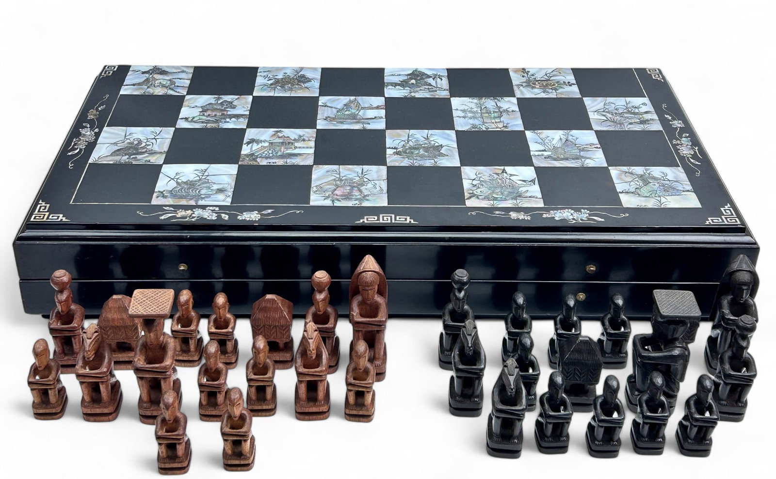 Japanese Lacquer MOP Inlay & Carved Wood Chess Set (1 of 8)