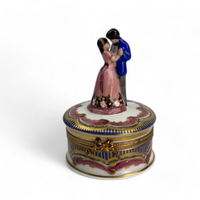 Limoges Porcelain Wedding Couple Jewelry Ring Box