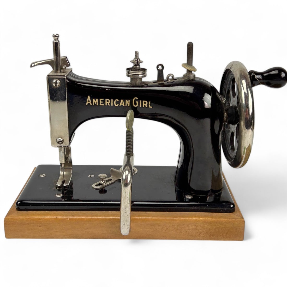 1930s American Girl Child Sewing Machine with Box (1 of 6)