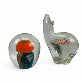 Robert Held Polar Bear Sculpture Davis Paperweight