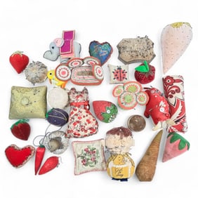 Vintage Lot of 28 Pin Cushions Bull Duck Fruit