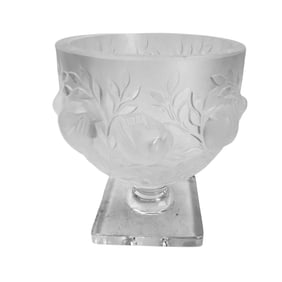Lalique Crystal Elizabeth Sparrow Bird Glass Vase