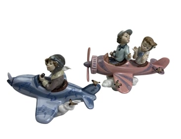 Lladro Spain Porcelain Curio Cabinet Figurines 2pc