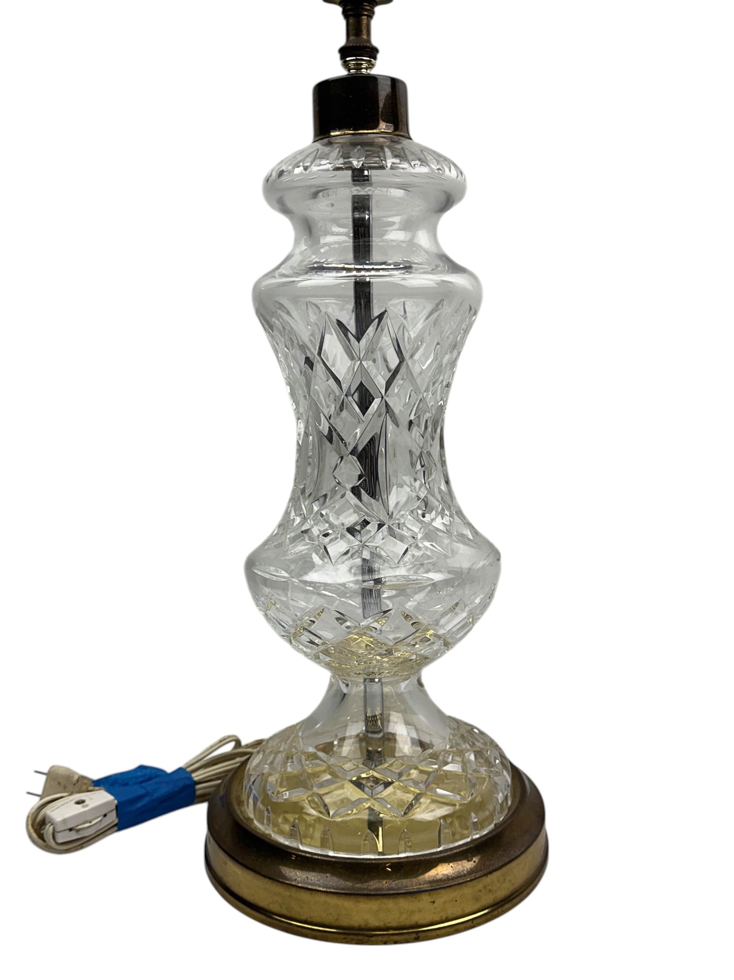Waterford Cut Crystal Achill 2013 Table Desk Lamp: Waterford crystal art glass lamp modeled in the Achill pattern introduced in 2013. Showcases a design with diamond quilts with vertical cuts in between having leaf shape forms to the collar, and the n