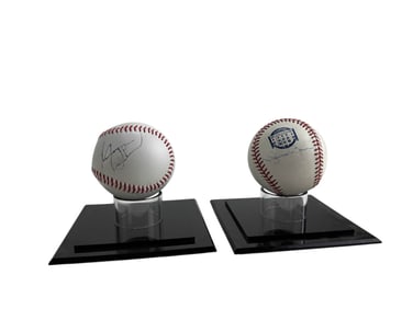 Autographed Baseball Balls Sports Memorabilia 2pc