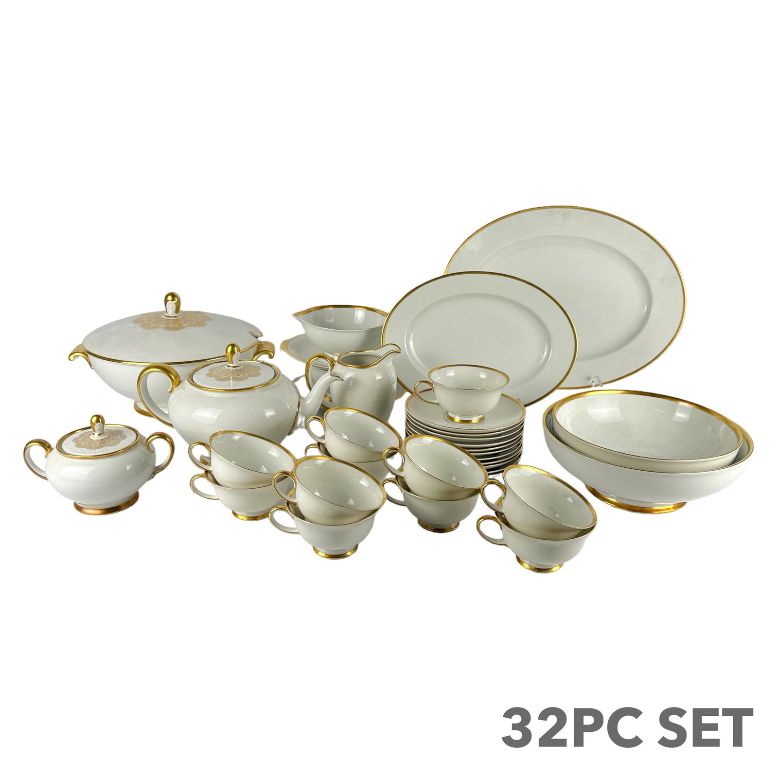 Rosenthal German Porcelain Aida Service 32pc. SET: A 32 piece set of Rosenthal German porcelain in the Aida pattern, produced circa first half of 20th Century. Cream ground with gold trim. Includes: one (1) large round covered vegetable bowl (7.5" x 1