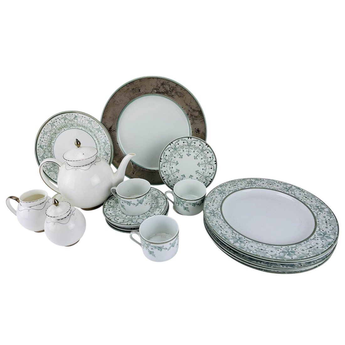 Waterford & Philippe Deshoulieres Porcelain LOT: Estate lot of Waterford and Philippe Deshoulieres assorted porcelain dinnerware. Includes ~ Waterford "Colette" pattern 3 piece ~ Lidded tea pot, creamer and lidded sugar bowl. Production years : 2007