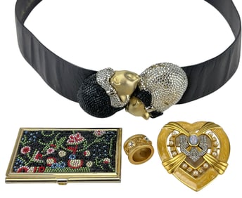 Elizabeth Taylor & Judith Leiber Ring Pin Belt Box