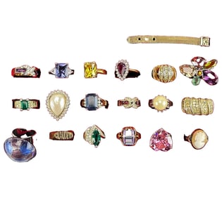 Estate Lot of 19 Costume Jewelry Fashions Rings