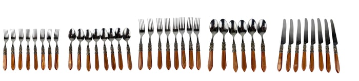 Bugatti Vietri Aladdin Lucite Handle Flatware 38pc