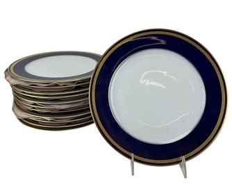 12 Hutschenreuther Porcelain Monarch Dinner Plates
