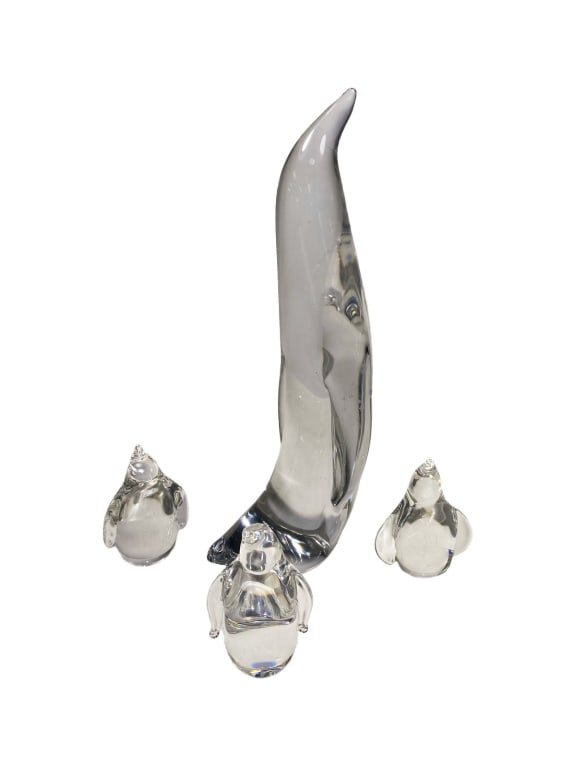 Steuben Crystal Art Glass Penguin Figurines 4pcs (1 of 9)