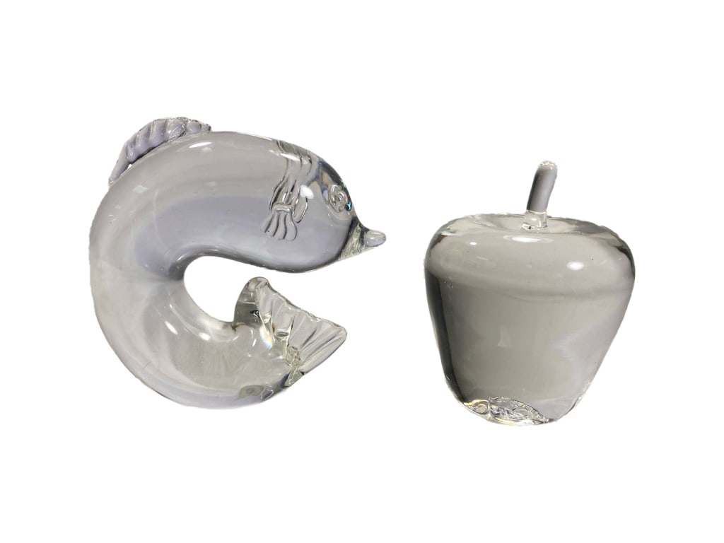 Steuben Crystal Dolphin & Apple 2pc LOT SIGNED (1 of 5)