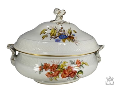 Meissen Large Porcelain Hand-Painted Lidded Tureen