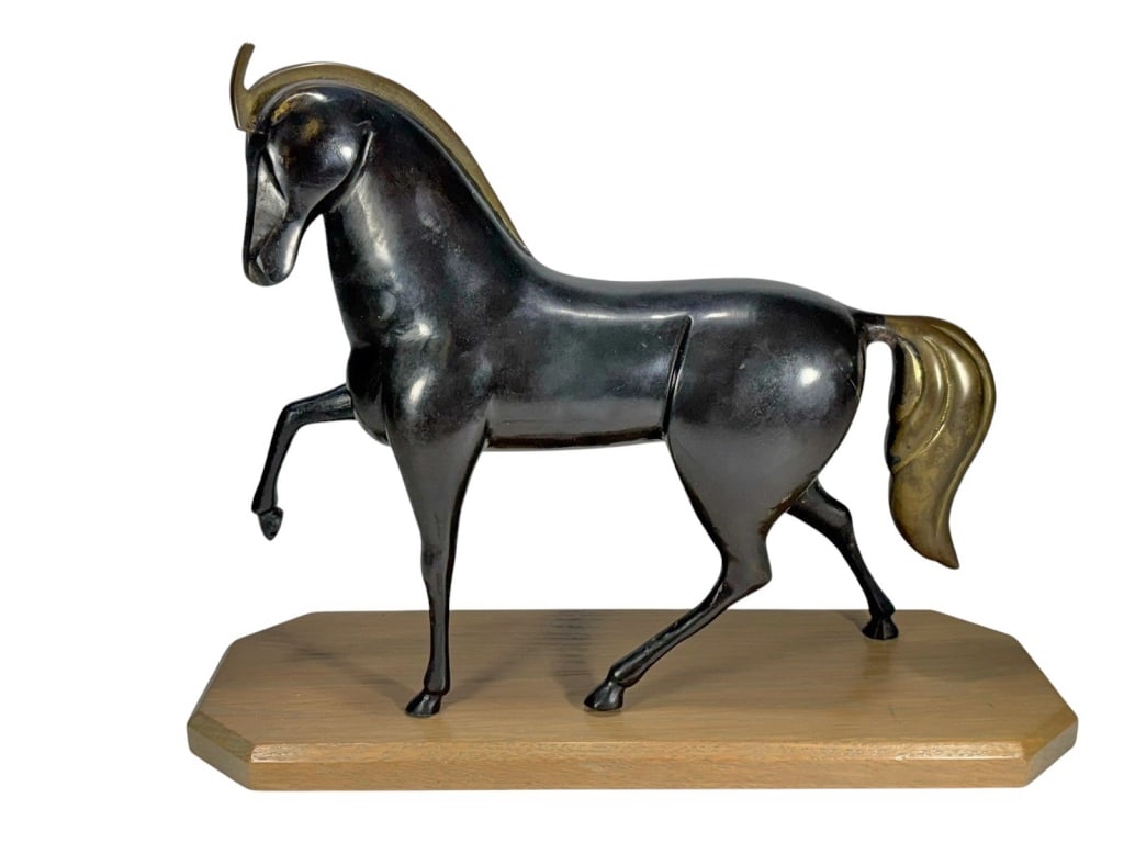 Loet Vanderveen style Horse Bronze Sculpture: Loet Vanderveen (Dutch, 1921-2015) modernist bronze horse with raised foreleg, black patina, and contrasting bronze mane and tail, mounted on an octagonal wooden base. Dimensions: 11.75 X 15 X 5.5 in.