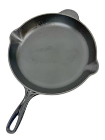 Le Creuset French Enamel Cast Iron Skillet Size 20