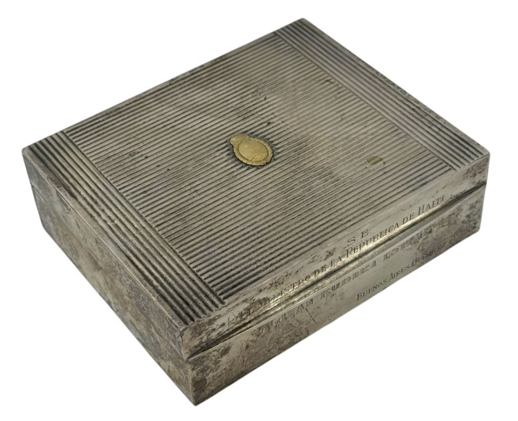 Argentine Sterling Engraved 1982 Presentation Box (1 of 7)