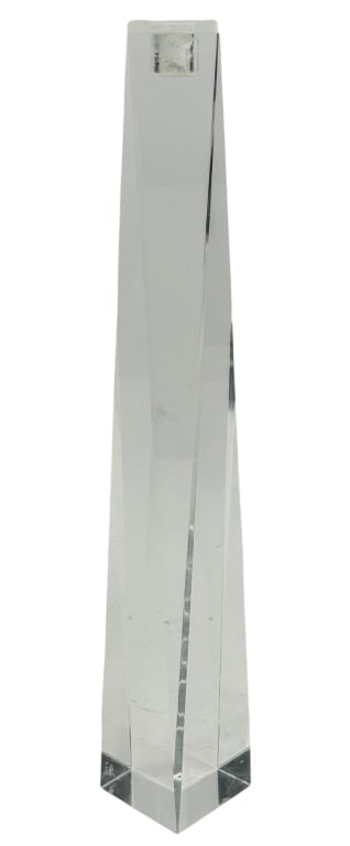 Oleg Cassini Cut Crystal Obelisk Sculpture SIGNED: Oleg Cassini clear crystal obelisk sculpture designed with a tall, faceted, tapering column with a square base and beveled edges, creating a striking prism effect as it reflects light. Signed 'Oleg Ca