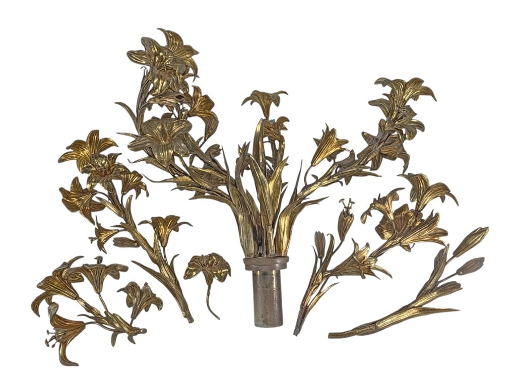 Italian Gilt Bronze Flower Bouquet Sconces Parts: Italian gilt bronze sconce parts shaped as branching lilies with buds and leaves, detachable stems, and central socket section for mounting or lamp use.Dimensions: 20.5 X 20.5 X 11.5 in. Condition: