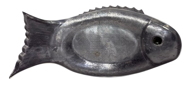 1975s Arthur Court Large Aluminum Fish Tray