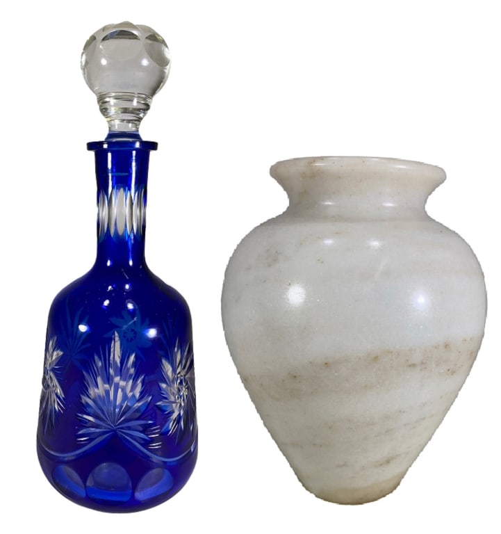 Blue & Clear Crystal Bottle & Marble Vase 2pcs (1 of 10)