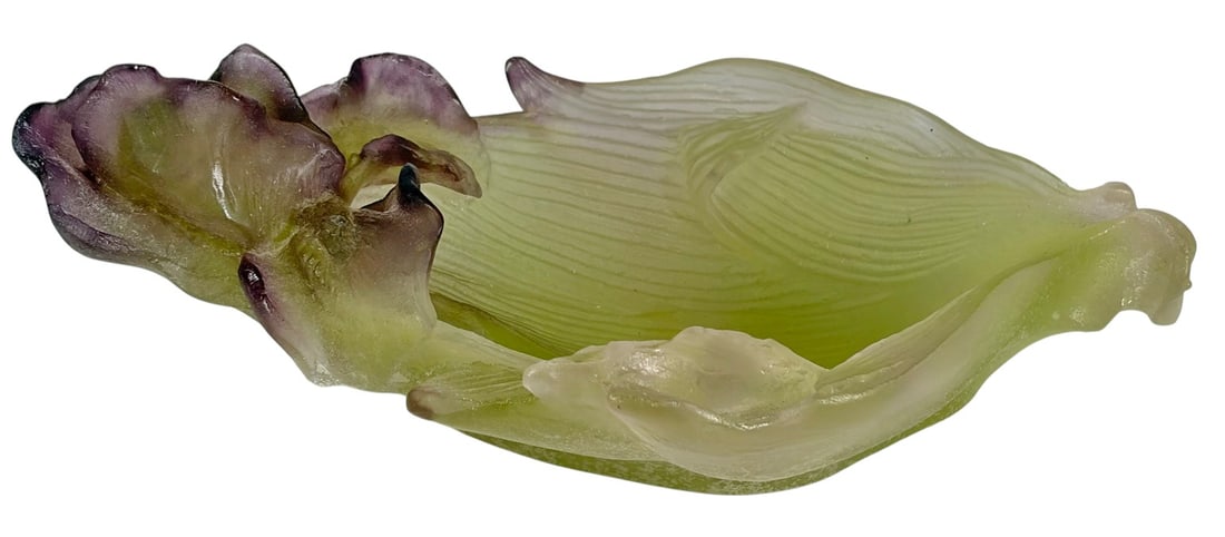 Daum Vide Poche Iris Pate de Verre Shallow Bowl: Daum France pate de verre 'Vide Poche Iris' bowl shaped as an unfurling iris, with textured veined petals blending soft green and lavender-purple tones. Etched signature 'Daum France' to the underside