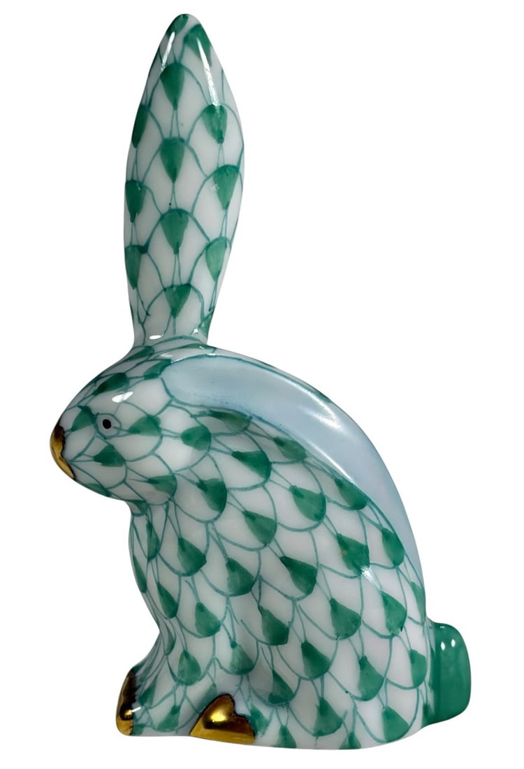 Herend Hungarian Fishnet Rabbit Porcelain Figurine (1 of 5)