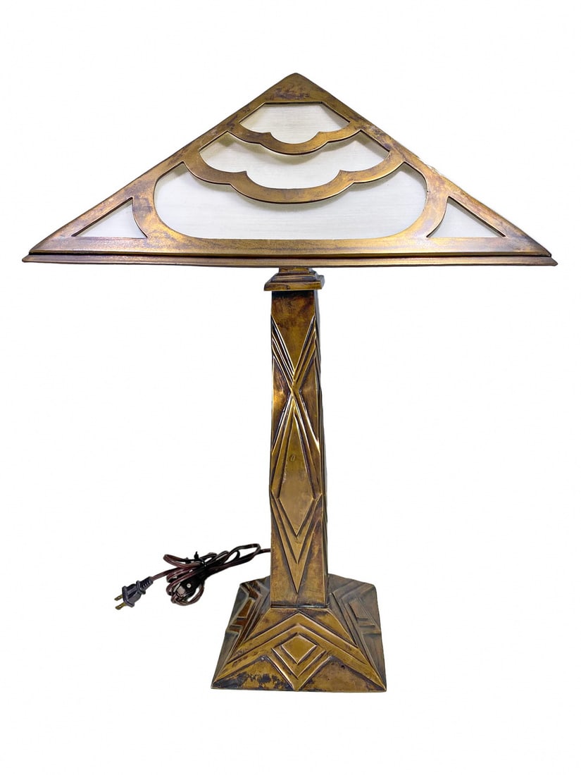 American Arts & Craft Bronze Resin Table Lamp (1 of 5)