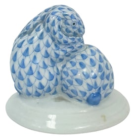 Herend Hungarian Porcelain Fishnet Bunny Figurine