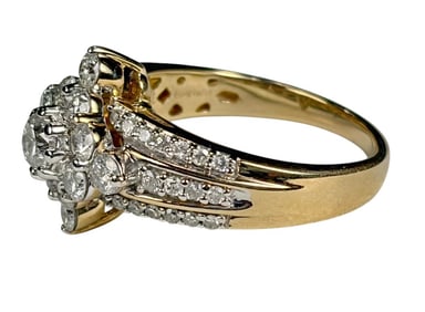 14k Yellow Gold & 1.50 cts Diamond Ring 6.4g